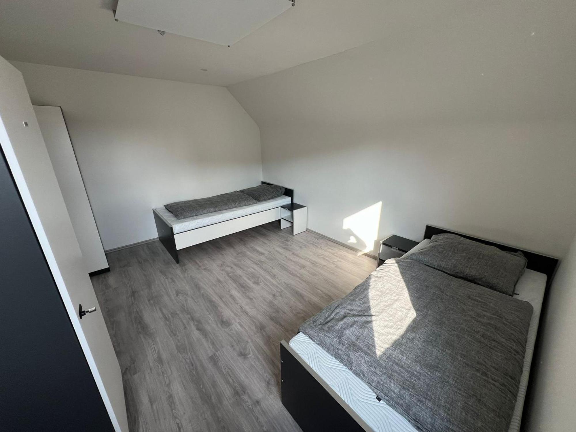 Wohnungen Fuer Montuere Studenten Reisende Bielefeld Luaran gambar